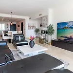 Vip Al Fattah Lägenhet Estepona