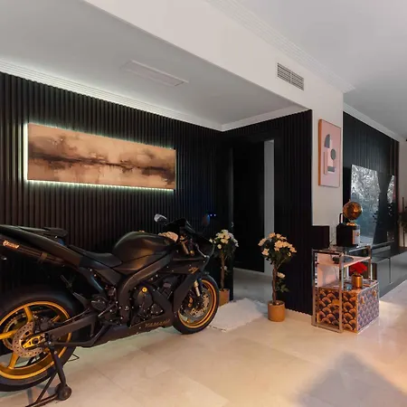 Vip Al Fattah Luxury Appartement Estepona